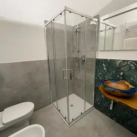 Cavour16 Rent Bedrooms Bed & Breakfast