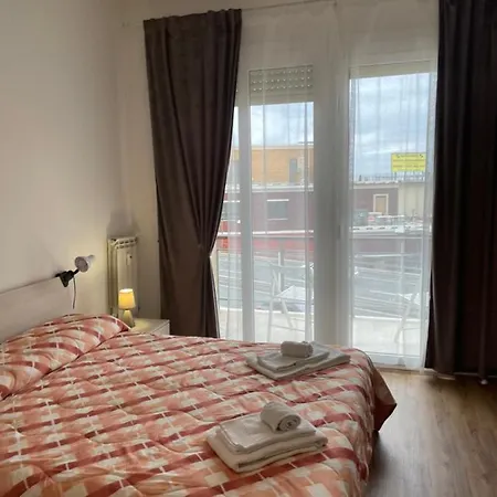 Cavour16 Rent Bedrooms Bed & Breakfast